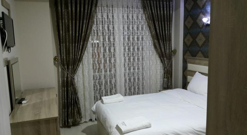 Airport Otel Trabzon Esterno foto